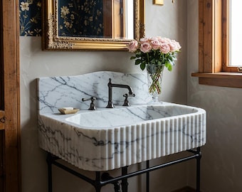 Calacatta Viola Marmor Waschbecken | Luxus Wandhalterung Badezimmer Waschbecken | Italienischer Designer Waschtisch | Stein Waschbecken mit Optionalem Metallständer M8M31