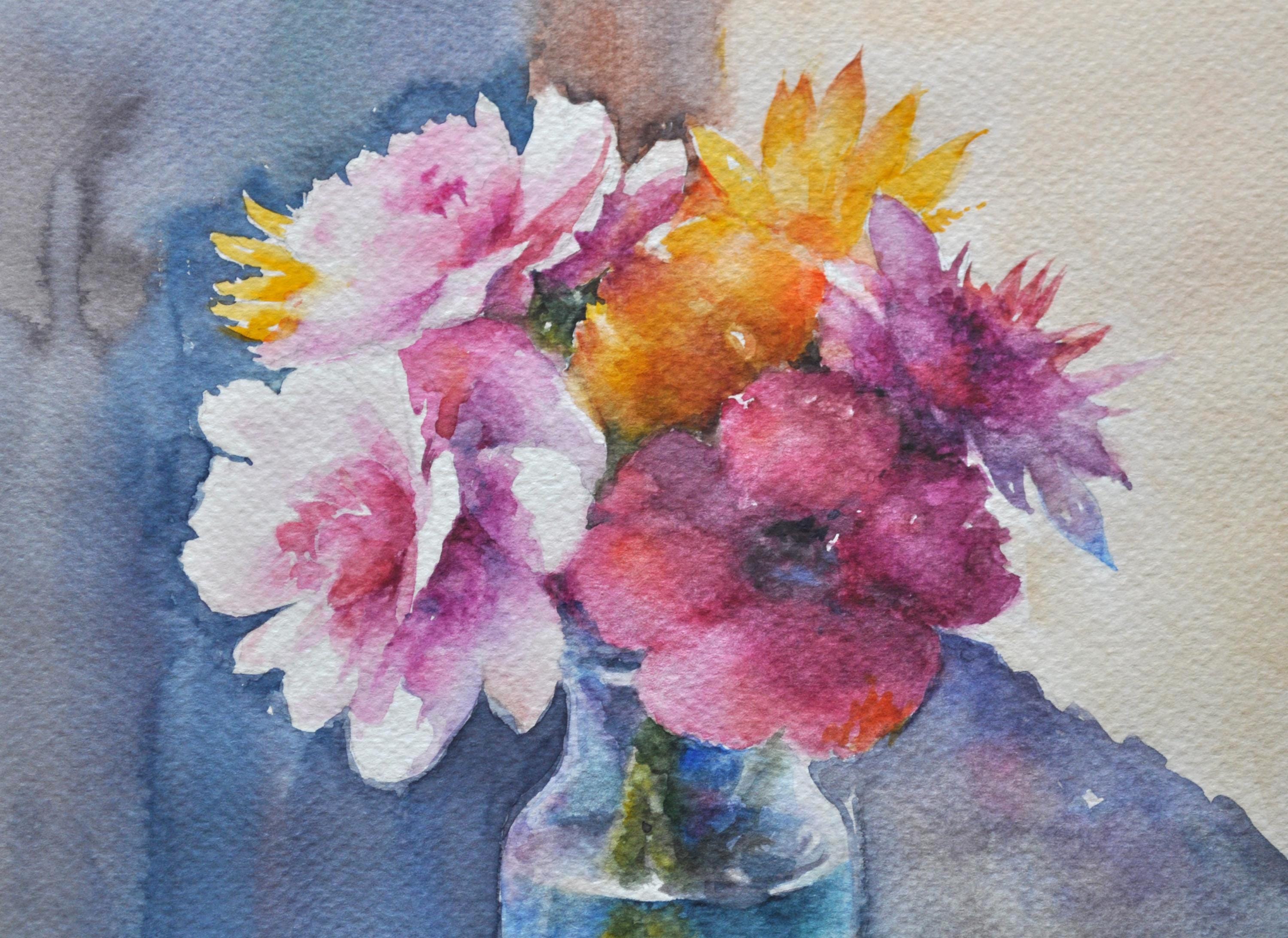 花の静物画、オリジナル水彩画。ガラスの花瓶に差し込む太陽の光に照ら