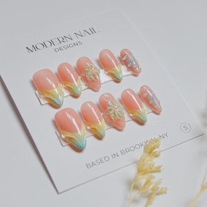 Bright Flower Press On Nails – Handmade Floral Nail Art, Cute Summer Nails, Y2K Aesthetic, Kawaii Nails, Reusable Fake Nails