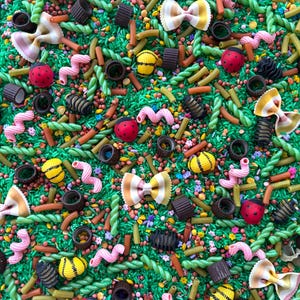 Minibeast Garden Sensory Base