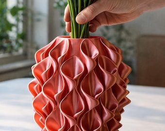 Modern Design Vase 3D Printed | Sculptural Flower Vase | Contemporary Home Decor | Designer LineaFiora Interior