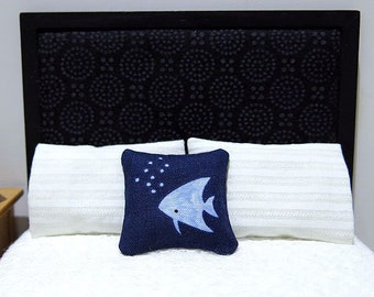 Bubbly fish pillow - nautical - dollhouse miniature