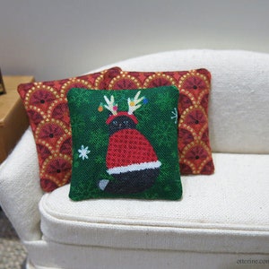 Christmas cat pillow assorted styles kitten, holiday dollhouse miniature image 8