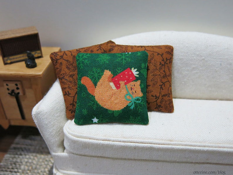 Christmas cat pillow assorted styles kitten, holiday dollhouse miniature image 4