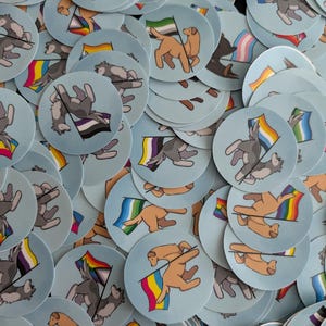 Sticker chien fierté, sticker bouteille d'eau, cadeau amusant, LGBTQ+, stickers pour ordinateur portable