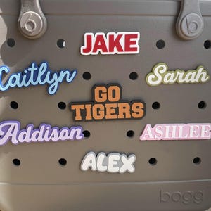 Custom Cute 3D Printed Bogg Bag Name Charms – Personalized Text, School Spirit, Font & Color Options • 3D Printed