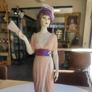 Italian porcelain statuette