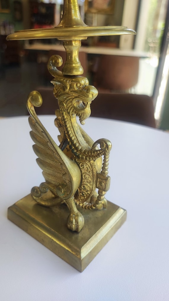 Bougeoir en bronze griffon du 19ème siècle - France