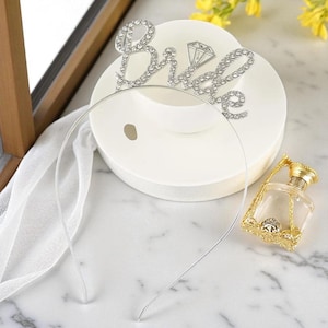 Bandeau de mariée avec strass, accessoire voile EVJF, cadeau de douche nuptiale pour elle, diadème couronne de future mariée