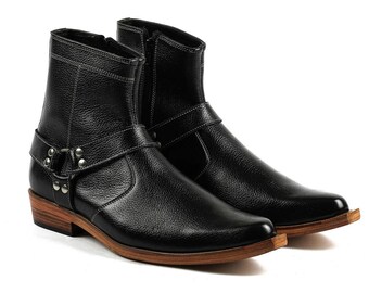 Botas masculinas de couro preto com fivela | Botas de cano curto para motociclista feitas à mão | Botas estilo western para motociclistas | Botas de couro com bico fino e zíper lateral