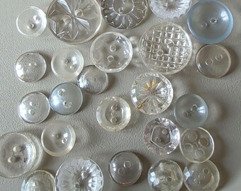 25 botones de vidrio transparente con forma de medio cuenco