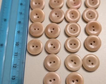 37 x 14 mm beige platta knappar med 2 syhål