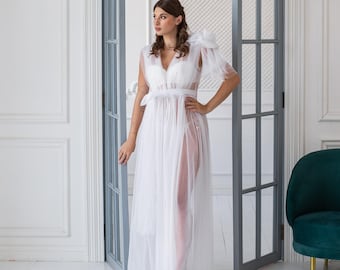 Sheer maternity dress for photo shoot tulle, Maternity photoshoot gown, Pregnancy dress for photoshoot, White maternity photoshoot dress
