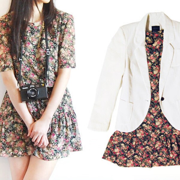 30% OFF .......... Vintage Summer Floral Bouquet Mod Drop Waist Mini Dress