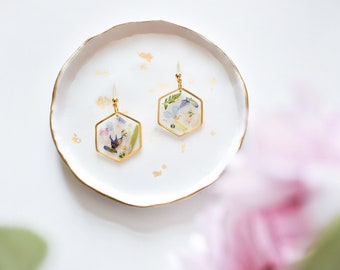 Pressed Flower Confetti Dangling Earrings - Colorful Real Flowers, Botanical Floral Gift, Mom Gift, for Bride - Hexagon Round Triangle Frame