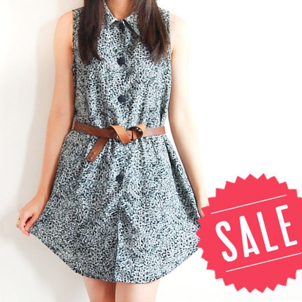 SALE .......... Vintage Patterned Oxford Button Down Sleeveless Dress
