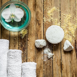 Baby Shower Gift for Mom - Pregnancy Spa Essentials | Expecting Mom Must-Have | Hospital Bag Ready