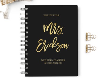 Wedding planner book, Event planning organizer, 6x8.75, Unique gift for the bride, Budget, Seating Chart Checklists, To do list, Black