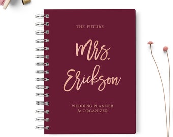 Wedding planner book, Event planning organizer, 6x8.75, Unique gift for the bride, Budget, Seating Chart Checklists, To do list, Burgundy