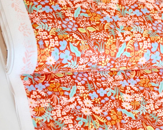 Rifle Paper Co. Bon Voyage Meadow Unbleached Canvas Metallic - Cotton + Steel - PER QUARTER METRE Rifle Paper Co. Bon Voyage Meadow Unbleached Canvas Metallic - Cotton + Steel - PER QUARTER METRE
