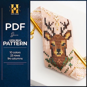 Könnte beinhalten: Ein PDF-Webmuster mit einem Hirschdesign. Das Muster verwendet 10 Farben, 23 Reihen und 94 Spalten. Der Hirsch ist braun und goldfarben, vor einem rosa Hintergrund. Der Text "PDF Deer Loom Bead Pattern" ist sichtbar.