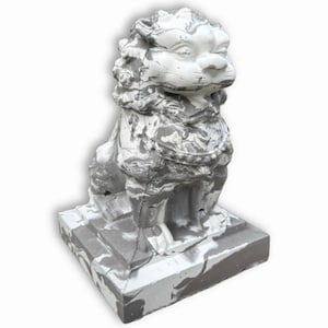 Stone figure lion marble cast stone concrete garden figure gatekeeper garden decoration