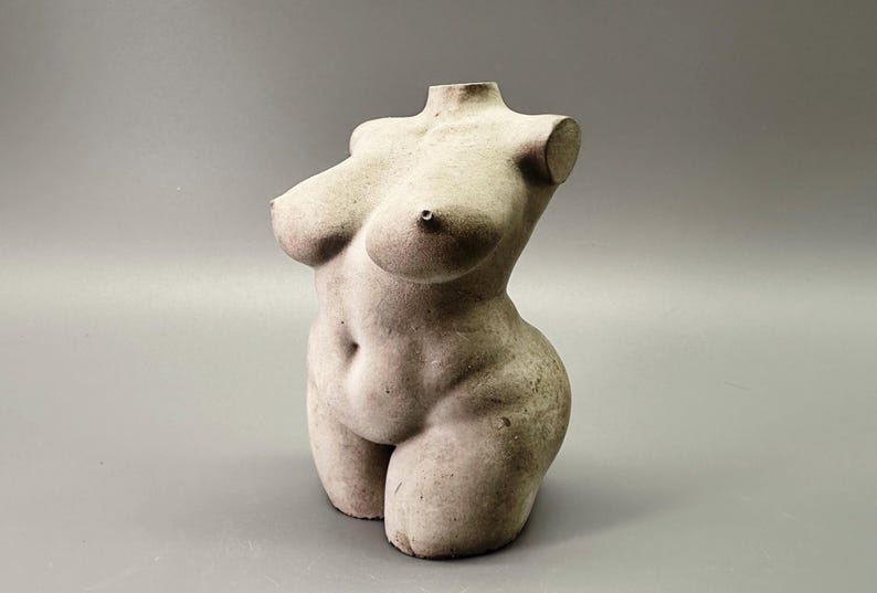 Modern sculpture | Art object female body made of concrete | Concrete Grey | Pink Mortis image 1