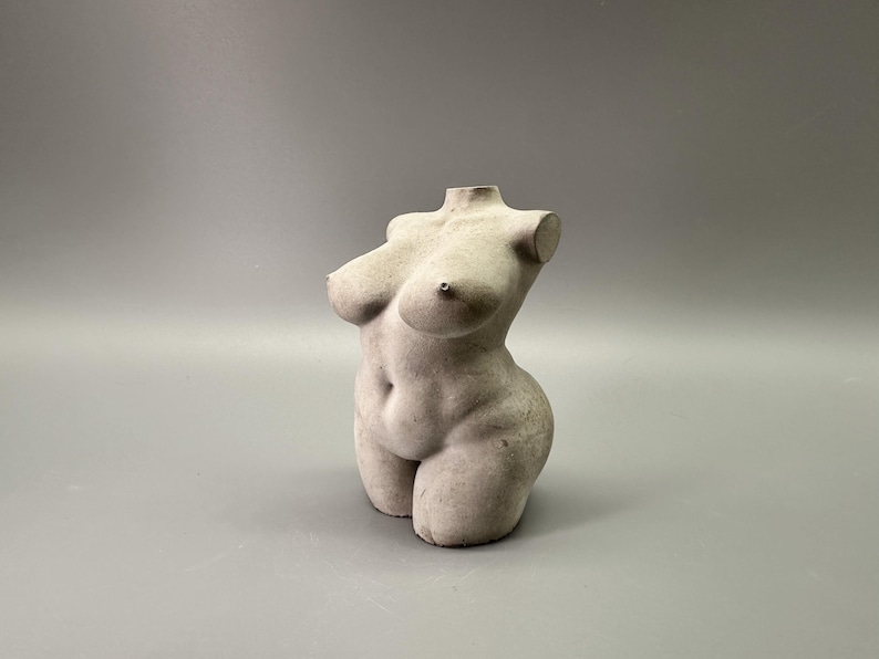 Modern sculpture | Art object female body made of concrete | Concrete Grey | Pink Mortis image 5