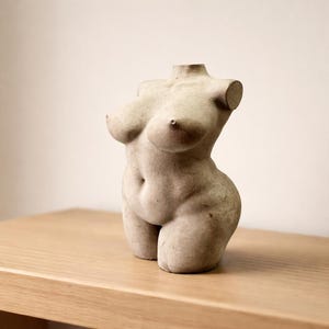 Modern sculpture | Art object female body made of concrete | Concrete Grey | Pink Mortis image 4