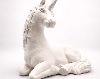 Minimalist Unicorn Sculpture | Modern Home Decor | Handmade | Concrete Figure | Aesthetic Decor