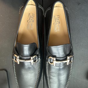 Men\'s dress shoes w/ cedar shoe trees. Ferragamo\'s Salvatore Ferragamo Solid Wood Luxury Shoe Trees | eBay main image 4