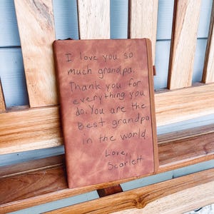 Carnet de notes personnalisé en cuir véritable gravé à la main | Cadeau de journal personnalisé pour la famille ou un ami, homme ou femme Note des enfants