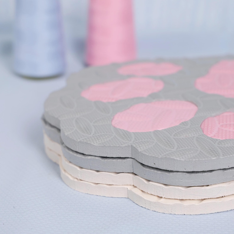 These handmade fursuit paw pads bring realistic animal detail to your cosplay footwear. Made from soft non slip foam they add safety comfort and durability for long hours of wear. Sized for EU 38 to 43 US 6 to 9 shoes. Custom color choices let you design the perfect match to your character. Ideal for furry fans attending conventions or those who want fun functional accessories for their mascot costumes.