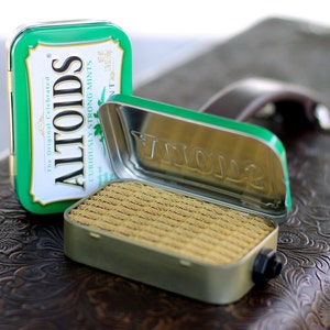 Draagbare mintkleurige blikken versterker en luidspreker voor elektrische gitaar - Altoids groen/tweed handgemaakte cadeaus voor muzikanten GRATIS VERZENDING