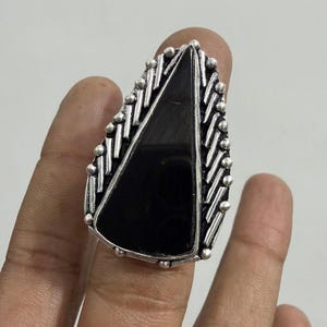 Anello geometrico in onice nera, anello tribale boho sud-occidentale in argento ossidato