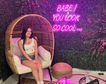 Insegna al neon personalizzata: decorazioni personalizzate per matrimoni e case