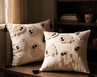 Halloween Ghost Throw Pillow Cover: Autumn Home Decor