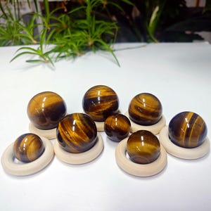 4CM+ Natural Tiger Eye Jasper Ball, Quartz Sphere, Crystal Ball, Home Decoration, Mineral Specimen, Crystal Heal, Crystal Gifts, Witch Ball