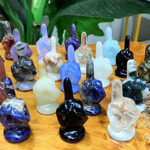 1.6&quot;natural Quartz Carved Mini Middle finger ,Crystal Quartz Middle finger,Hand Carving ,Crystal statue ,Crystal animal,Reiki Healing, 1pc