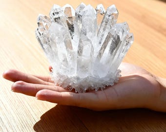 Racimo de cuarzo transparente natural de más de 300 g / Veta de cuarzo / Escultura mineral para decoración del hogar con fines curativos y de reiki, regalos de cristal