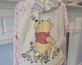 Upcycling Shirt mit individueller Kapuze - Winnie The Pooh (XL)