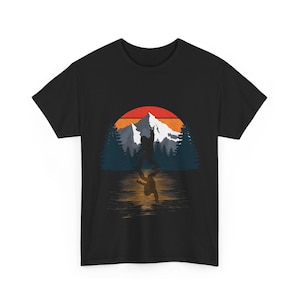 Bigfoot Shirt, Sasquatch Big Foot Tshirt, Bigfoot Tee, Camping Shirt, bigfoot Sighting, Big Foot Sweatshirt