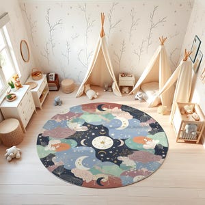 Alfombra infantil con cielo nocturno mágico: redonda, pastel, con luna, estrellas y zorros. Suave, ideal para decorar la habitación del bebé o la sala de juegos. Regalo de primer cumpleaños.