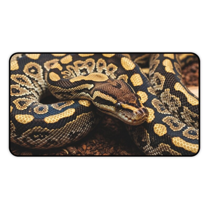 High-quality snake mouse pad desk mat featuring a realistic python design with detailed textured scales, perfect for gamers, students, professionals, and reptile enthusiasts seeking a bold exotic animal-inspired desk accessory.