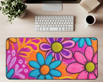 Retro Flower Desk Mat Colorful Daisy Print Mouse Pad Bright 70s Groovy Office Desk Pad Boho Cute Gift Floral Gaming Mat Hippie Décor