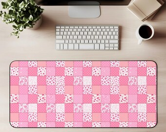Rosa Patchwork Schreibtischmatte Floral Patchwork Mausunterlage Spielmatte Steppmuster Bürodeko Girly Arbeitsplatz Ästhetik Country Cottagecore