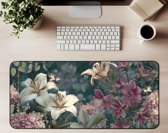 Vintage Floral Desk Mat Dark Green Lily Print Mouse Pad Botanical Garden Extended Desk Pad Elegant Office Décor Romantic Vintage Gift