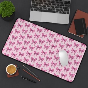 Teacher desk mat coquette bow gaming mat pink mouse cute girly aesthetic pastel pattern gift for teacher classroom office desk accessory