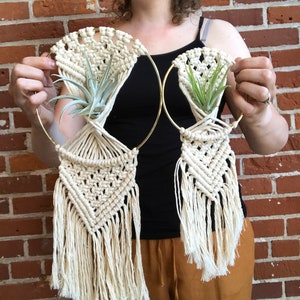 DIY macrame air plant hanger kit the Rowan, air plant hanger kit, macrame kit, diy macrame, crafty boho kit image 6