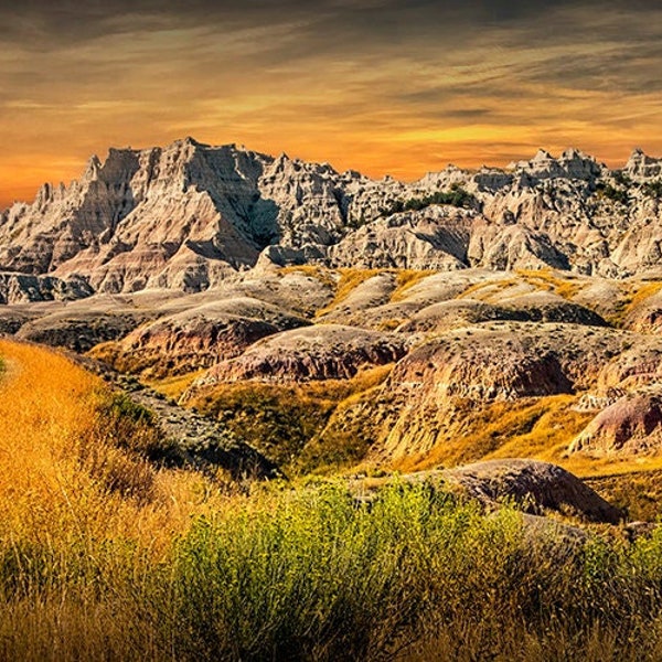 Badlands National Park, Butte formations, South Dakota, Tourist Destination, Sandstone Mountain, Geological Desert, Natural Landscape, Photo